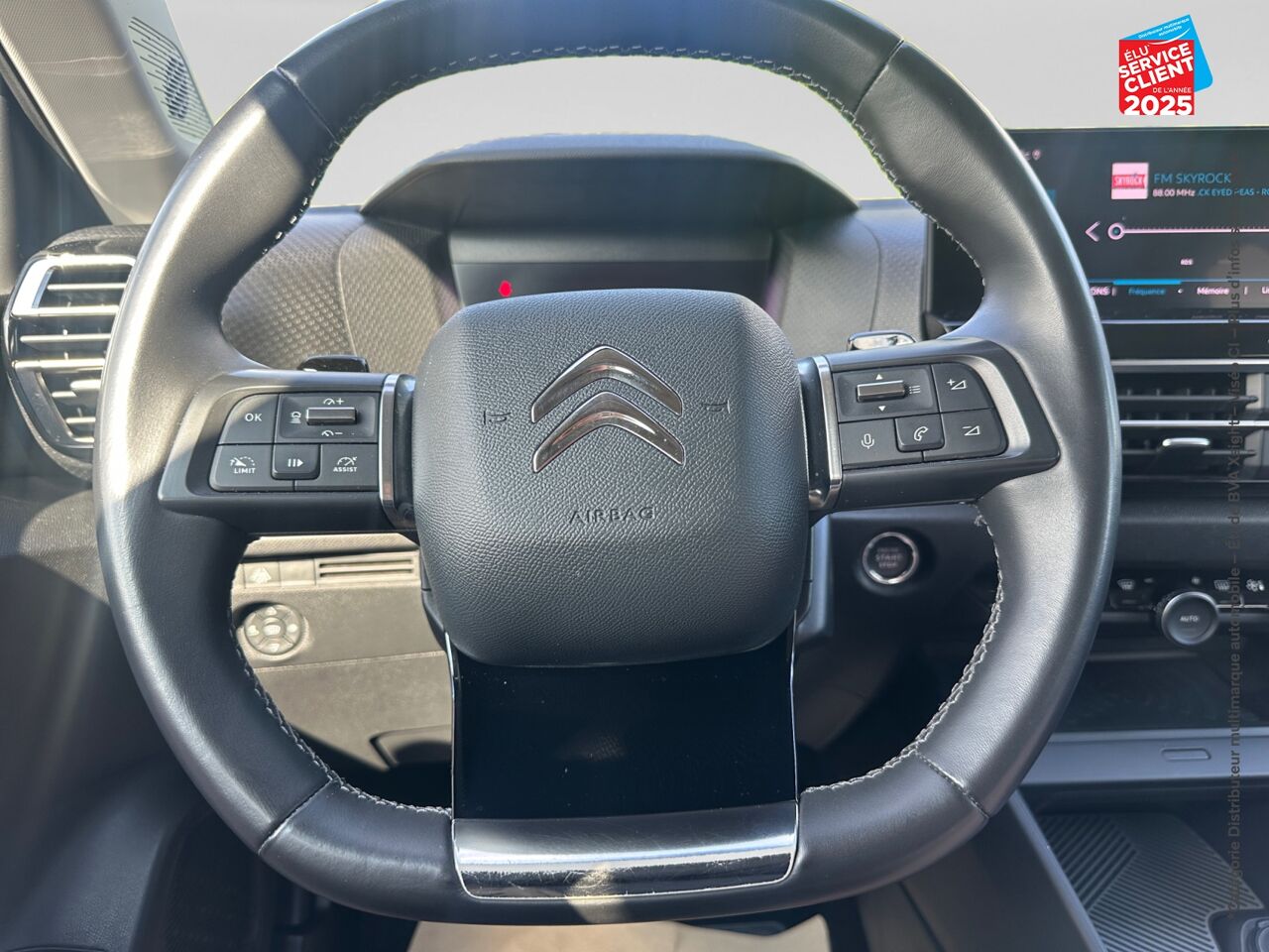 Véhicule d'occasion CITROEN C4 BLUEHDI 130CH S/S SHINE PACK EAT8 CAMERA HUD chez Hyundai Mulhouse