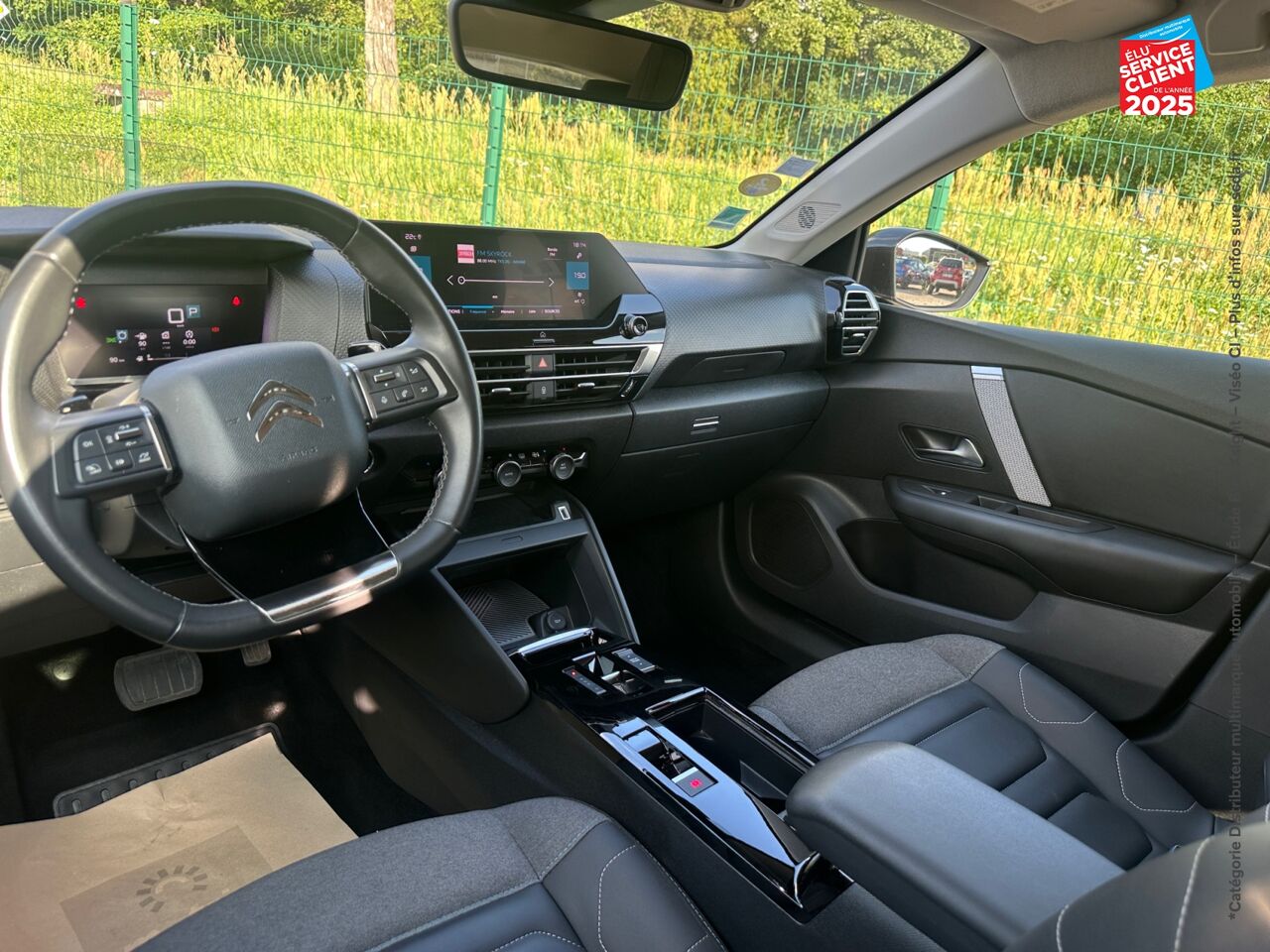 Véhicule d'occasion CITROEN C4 BLUEHDI 130CH S/S SHINE PACK EAT8 CAMERA HUD chez Hyundai Mulhouse