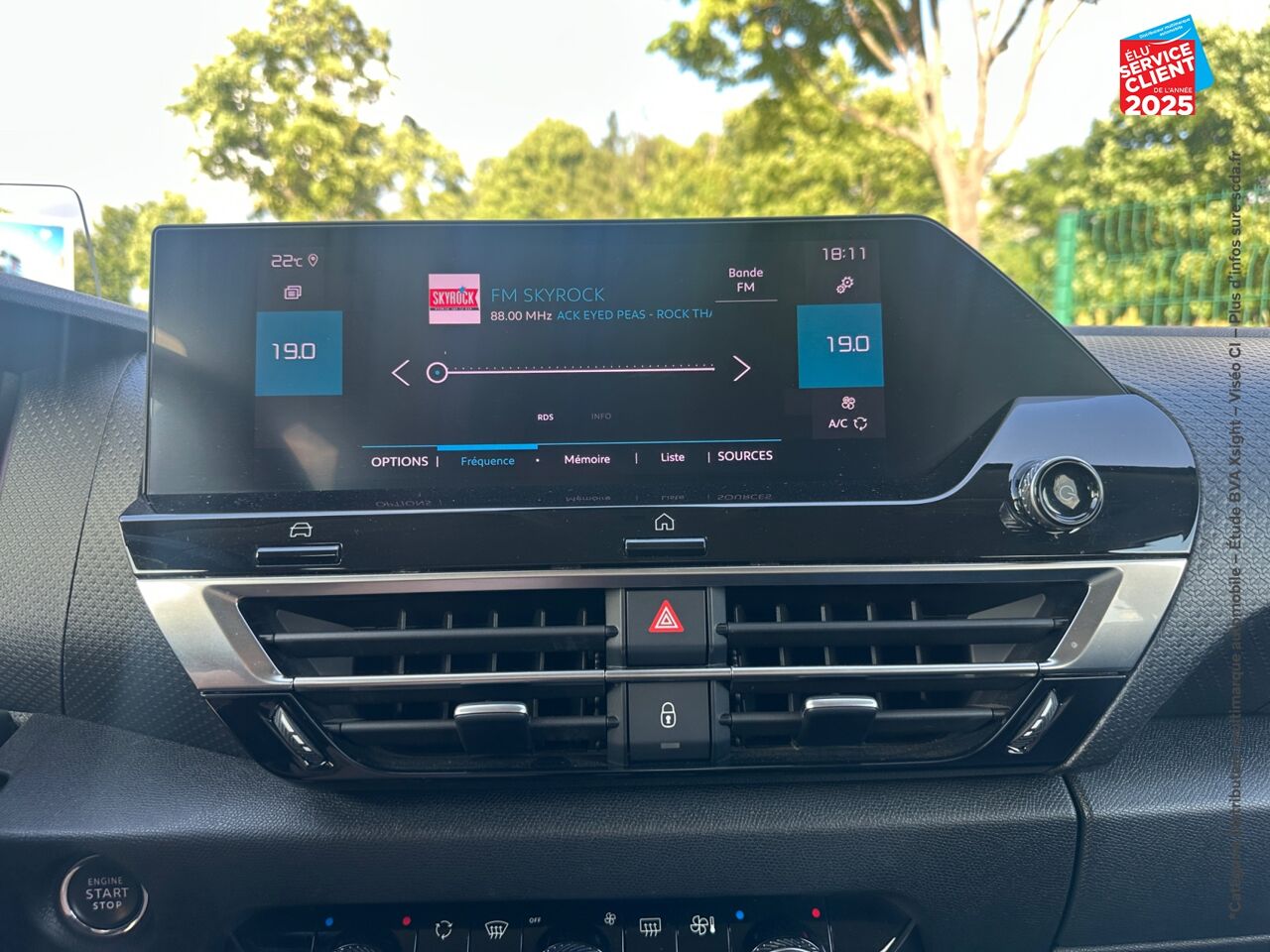 Véhicule d'occasion CITROEN C4 BLUEHDI 130CH S/S SHINE PACK EAT8 CAMERA HUD chez Hyundai Mulhouse