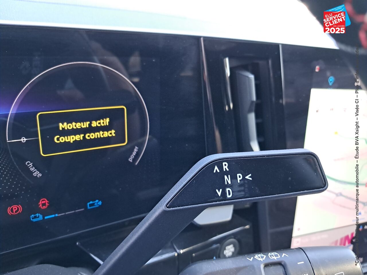 Véhicule d'occasion RENAULT ESPACE 1.2 E-TECH FULL HYBRID 200CH ESPRIT ALPINE GPS CAMERA chez Renault Colmar