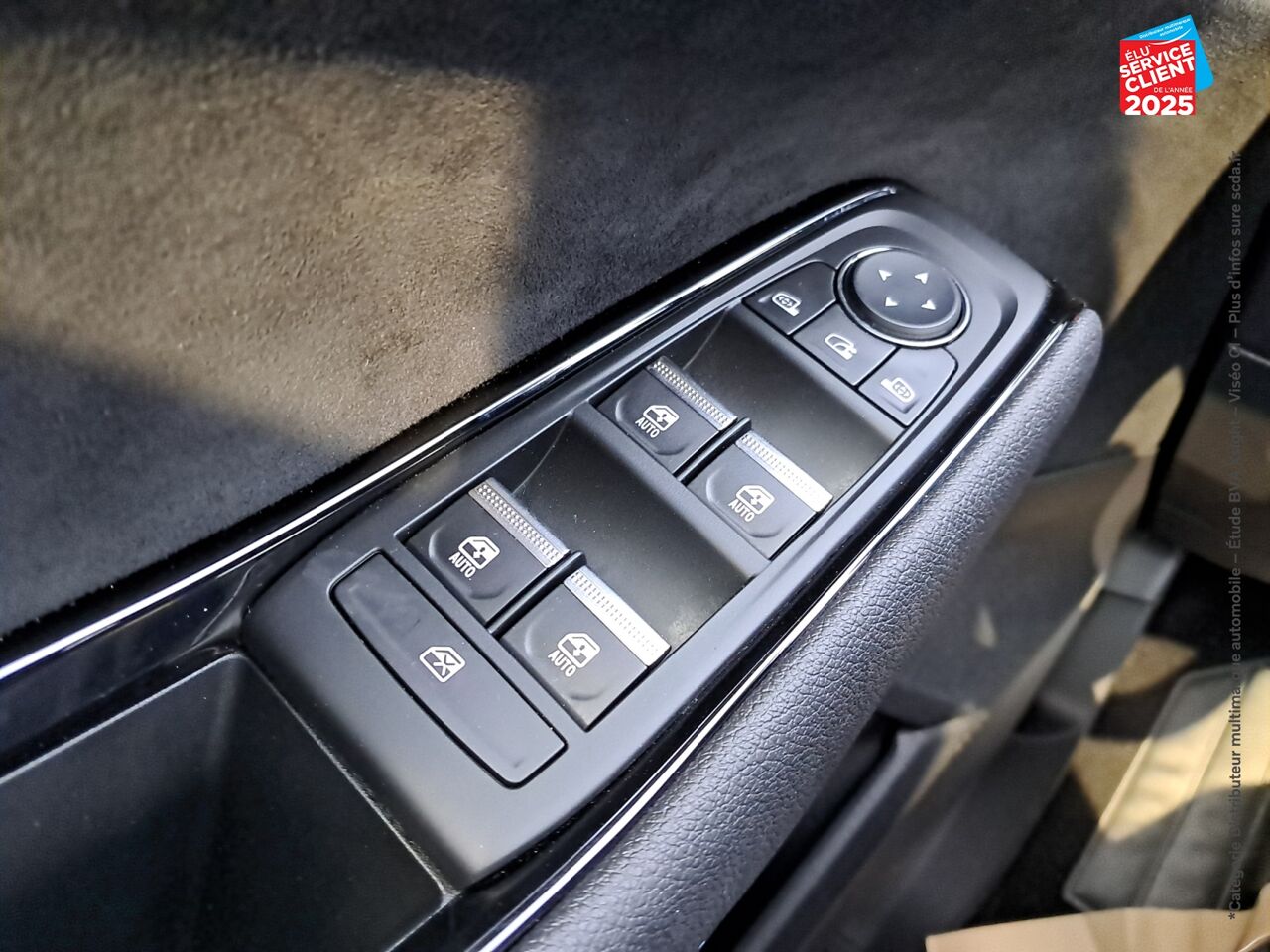 Véhicule d'occasion RENAULT ESPACE 1.2 E-TECH FULL HYBRID 200CH ESPRIT ALPINE GPS CAMERA chez Renault Colmar