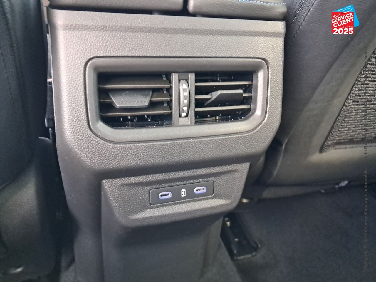 Véhicule d'occasion RENAULT ESPACE 1.2 E-TECH FULL HYBRID 200CH ESPRIT ALPINE GPS CAMERA chez Renault Colmar