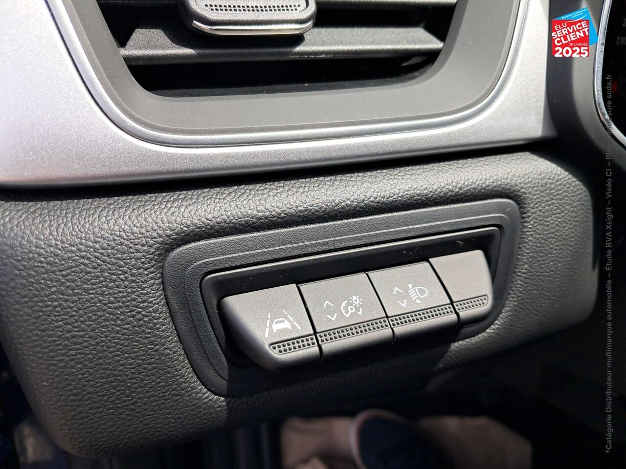 Véhicule d'occasion RENAULT CAPTUR 1.0 TCE 90CH TECHNO GPS CAMERA chez Hyundai Epernay