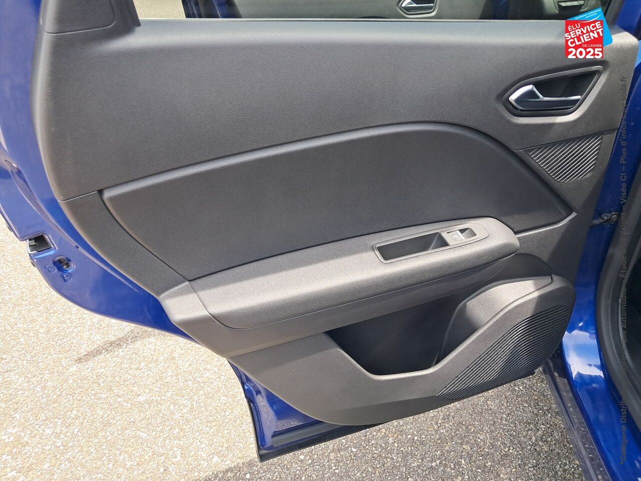 Véhicule d'occasion RENAULT CAPTUR 1.0 TCE 90CH TECHNO GPS CAMERA chez Hyundai Epernay