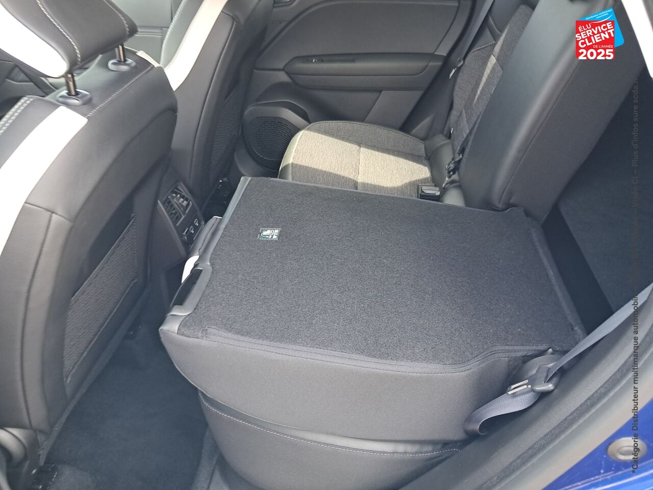 Véhicule d'occasion RENAULT CAPTUR 1.0 TCE 90CH TECHNO GPS CAMERA chez Hyundai Epernay