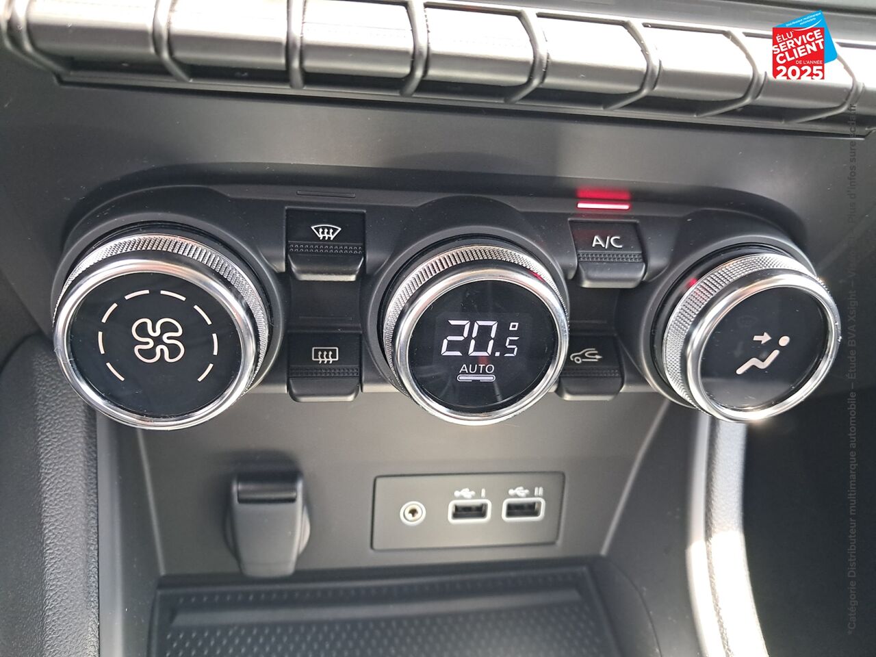 Véhicule d'occasion RENAULT CAPTUR 1.0 TCE 90CH TECHNO GPS CAMERA chez Hyundai Epernay