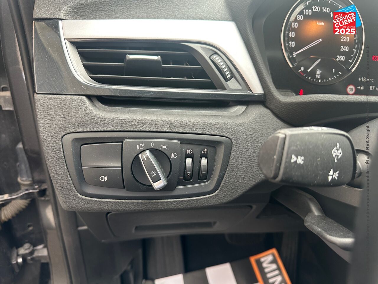 Véhicule d'occasion BMW X1 SDRIVE18IA 140CH BUSINESS DESIGN DKG7 CAMERA chez BMW Lons le Saunier