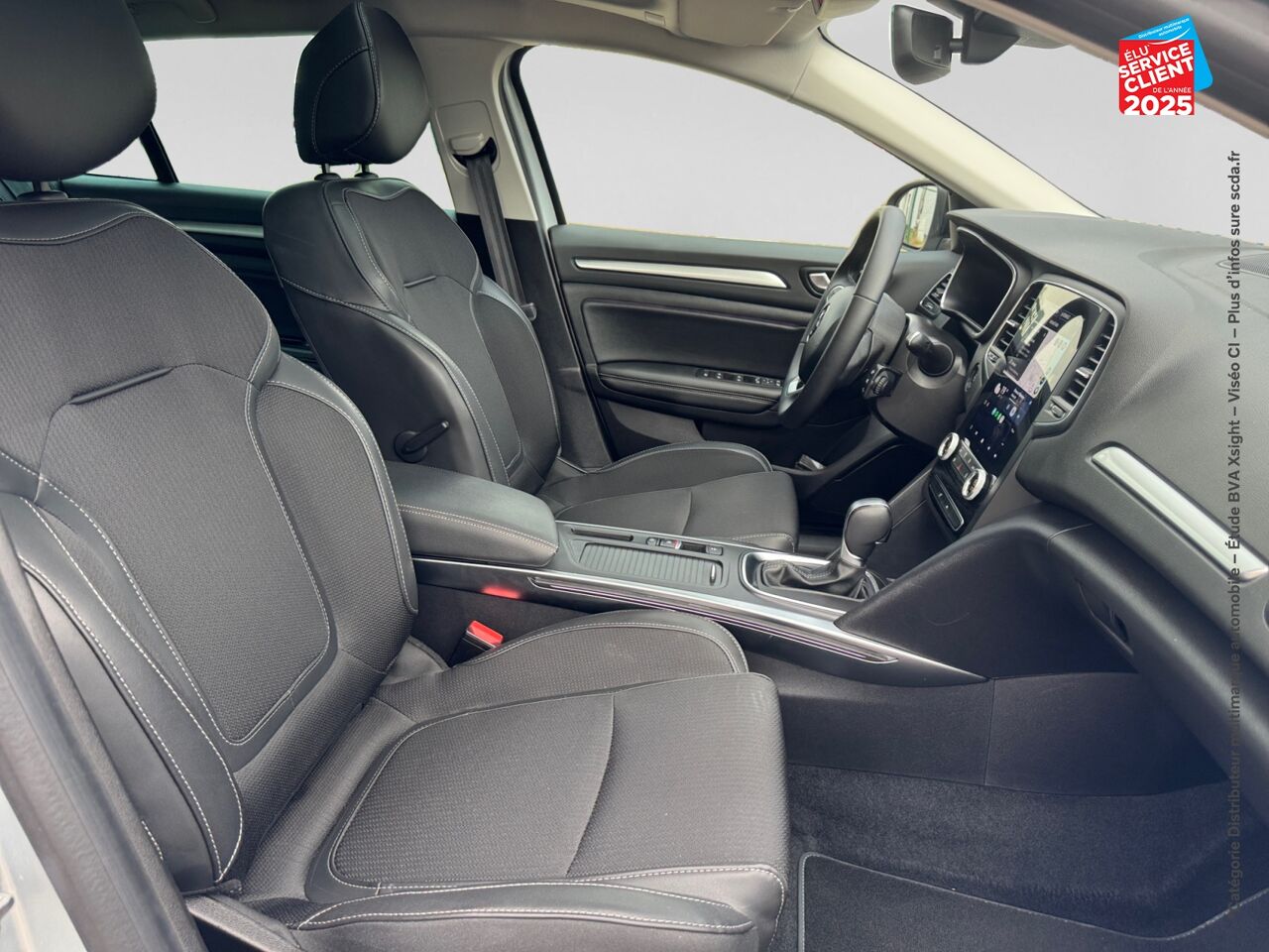 Véhicule d'occasion RENAULT MEGANE ESTATE 1.3 TCE 140CH TECHNO EDC -23 chez Renault Colmar