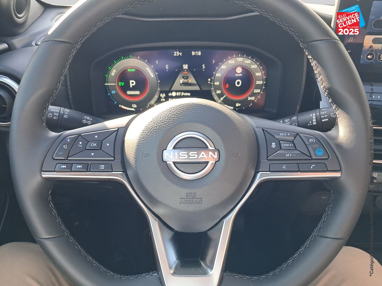 Véhicule d'occasion NISSAN JUKE 1.6 HYBRID 143CH TEKNA 2025 chez Nissan Juke occasion