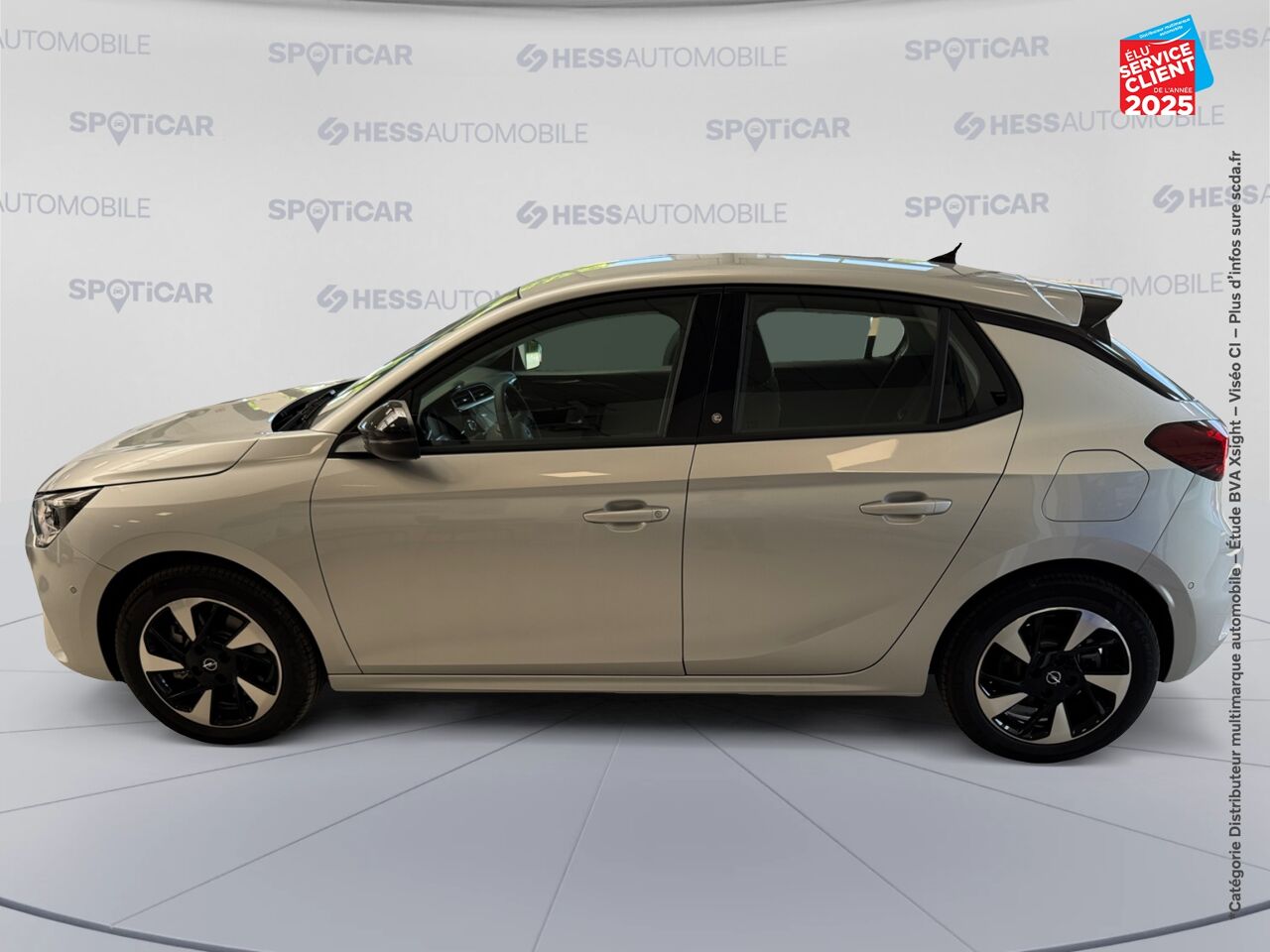 Véhicule d'occasion OPEL CORSA ELECTRIC 136CH BUSINESS chez Renault Colmar