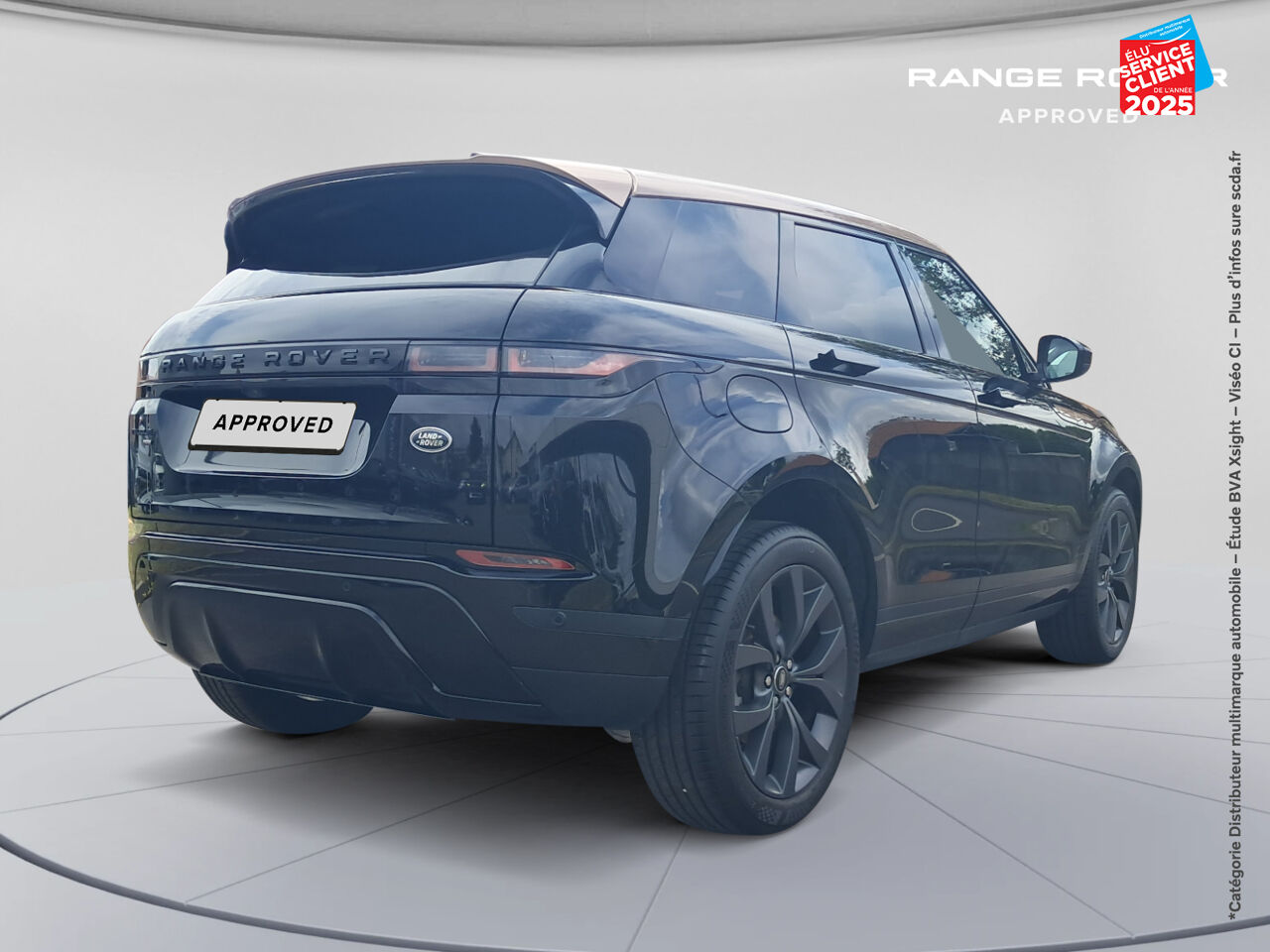 Véhicule d'occasion LAND-ROVER RANGE ROVER EVOQUE 1.5 P300E 309CH BRONZE COLLECTION AWD BVA MARK III TPANO SIEGES CHAUF/CUIR GPS chez BMW Pontarlier