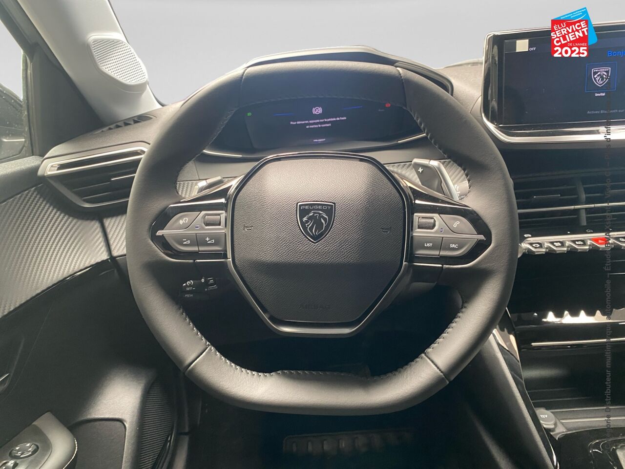 chez Peugeot Reims