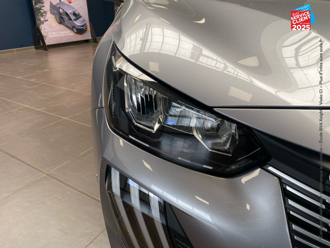 chez Peugeot Reims