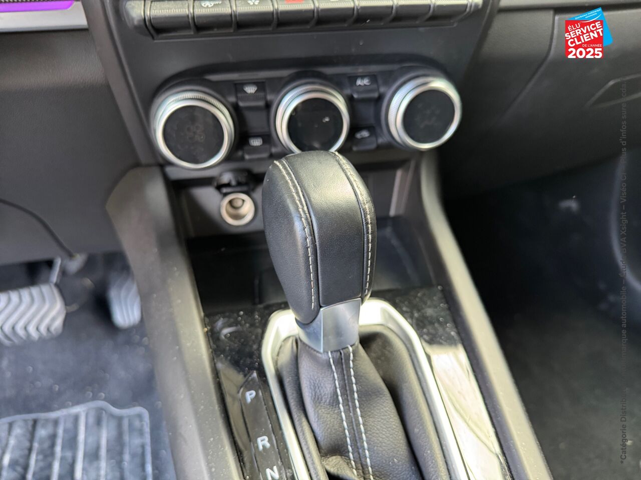Véhicule d'occasion RENAULT ARKANA 1.3 TCE MILD HYBRID 140CH TECHNO EDC -22 GPS chez Fiat Mulhouse