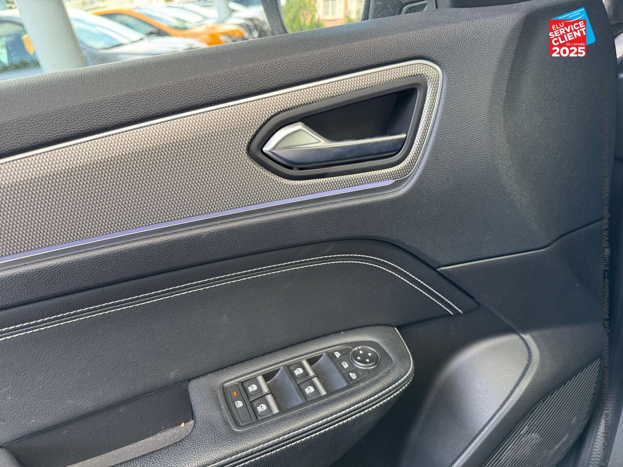 Véhicule d'occasion RENAULT ARKANA 1.3 TCE MILD HYBRID 140CH TECHNO EDC -22 GPS chez Fiat Mulhouse
