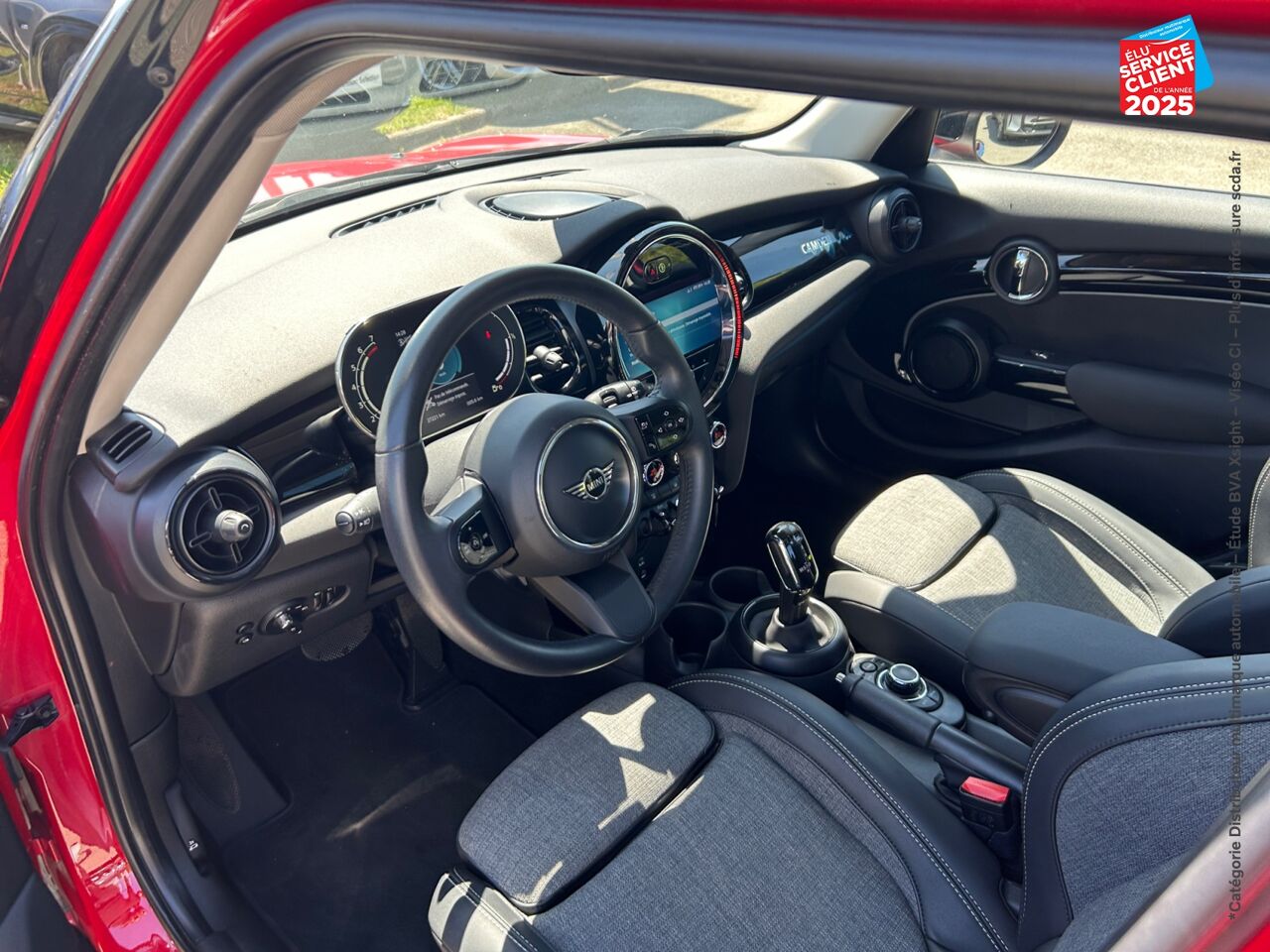 Véhicule d'occasion MINI MINI 5 PORTES COOPER 136CH EDITION CAMDEN BVA7 TPANO GPS RADAR AR chez Hyundai Strasbourg