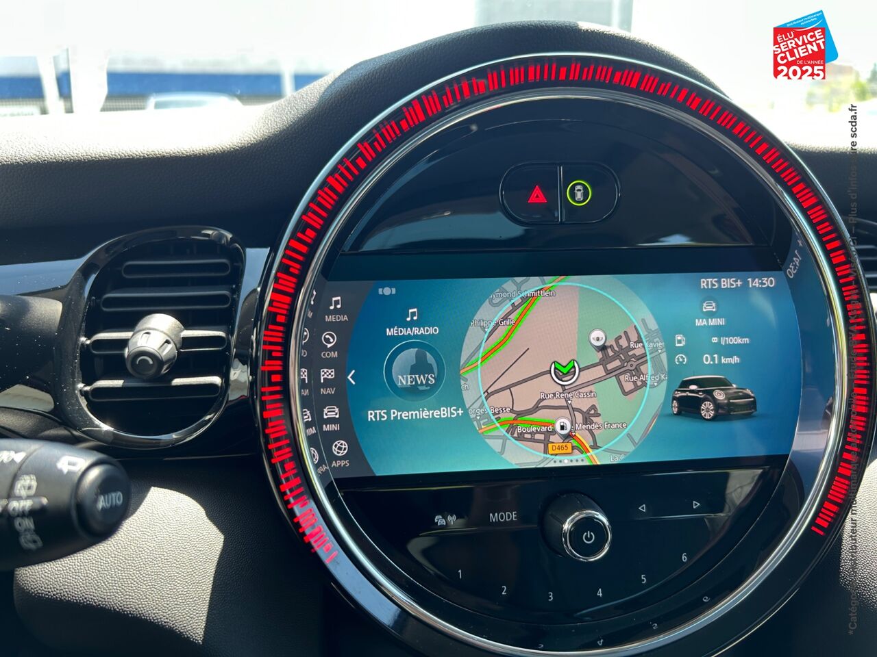 Véhicule d'occasion MINI MINI 5 PORTES COOPER 136CH EDITION CAMDEN BVA7 TPANO GPS RADAR AR chez Hyundai Strasbourg