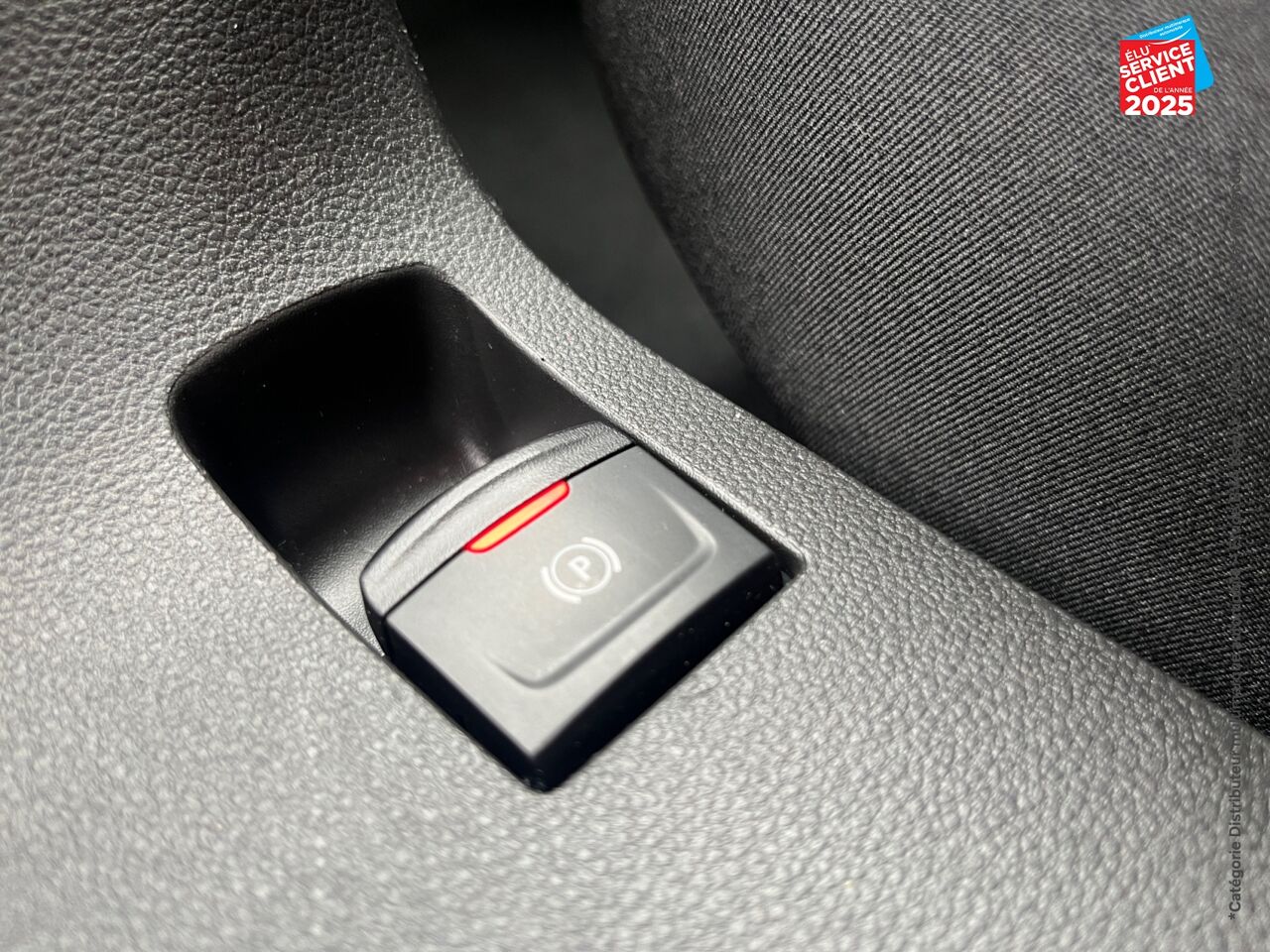 Véhicule d'occasion DACIA SANDERO 1.0 ECO-G 100CH STEPWAY EXTREME + GPS CAMERA chez Fiat Strasbourg