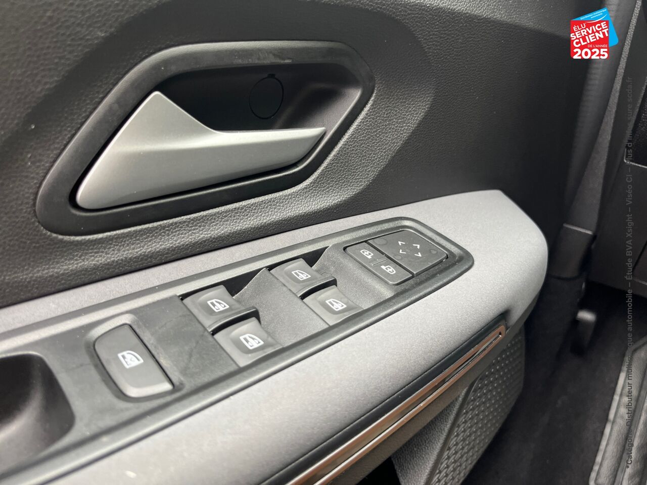 Véhicule d'occasion DACIA SANDERO 1.0 ECO-G 100CH STEPWAY EXTREME + GPS CAMERA chez Fiat Strasbourg