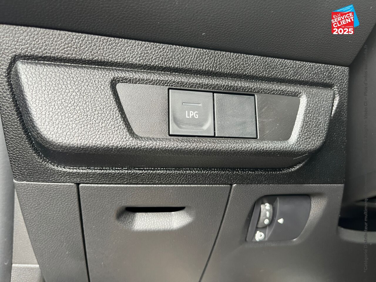 Véhicule d'occasion DACIA SANDERO 1.0 ECO-G 100CH STEPWAY EXTREME + GPS CAMERA chez Fiat Strasbourg