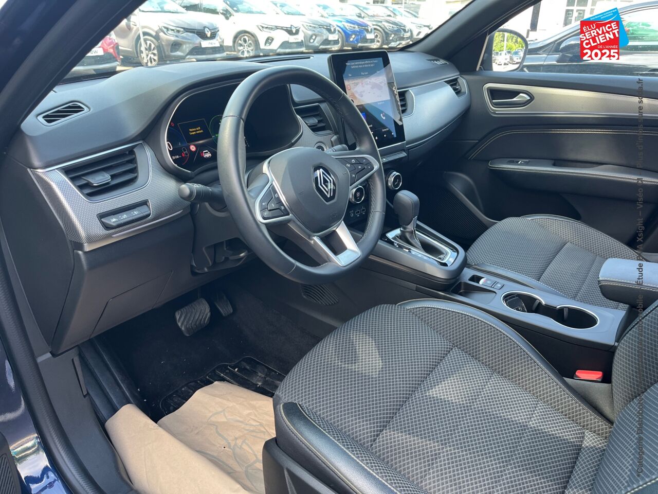 Véhicule d'occasion RENAULT ARKANA 1.6 E-TECH 145CH FULL HYBRID TECHNO -23 GPS chez Renault Colmar