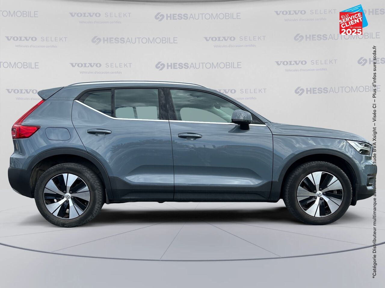 Véhicule d'occasion VOLVO XC40 T4 RECHARGE 129 + 82CH INSCRIPTION BUSINESS DCT 7 GPS CAMERA CARPLAY chez Renault Sélestat