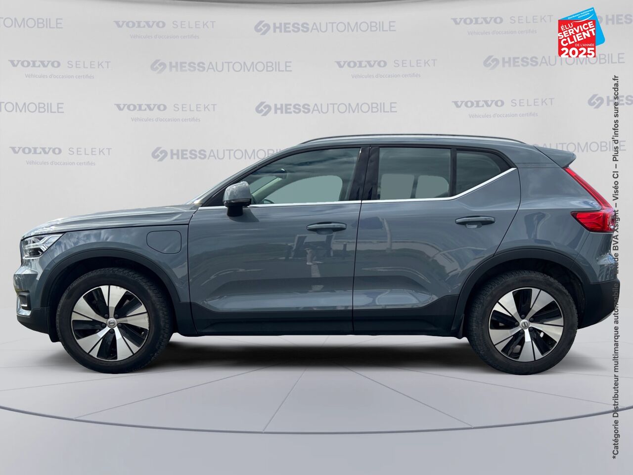 Véhicule d'occasion VOLVO XC40 T4 RECHARGE 129 + 82CH INSCRIPTION BUSINESS DCT 7 GPS CAMERA CARPLAY chez Renault Sélestat