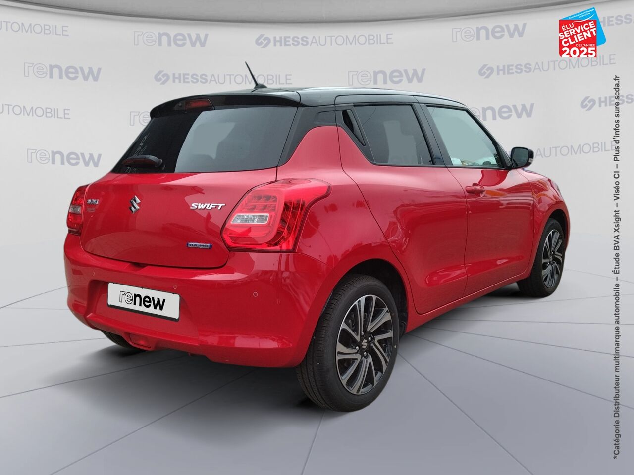 Véhicule d'occasion SUZUKI SWIFT 1.2 DUALJET HYBRID 83CH PACK AUTO chez Opel Metz