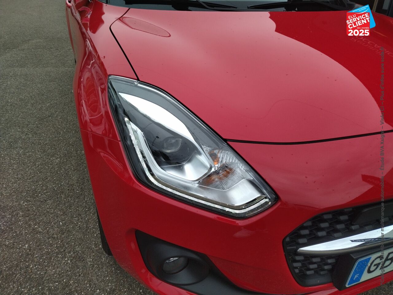 Véhicule d'occasion SUZUKI SWIFT 1.2 DUALJET HYBRID 83CH PACK AUTO chez Opel Metz