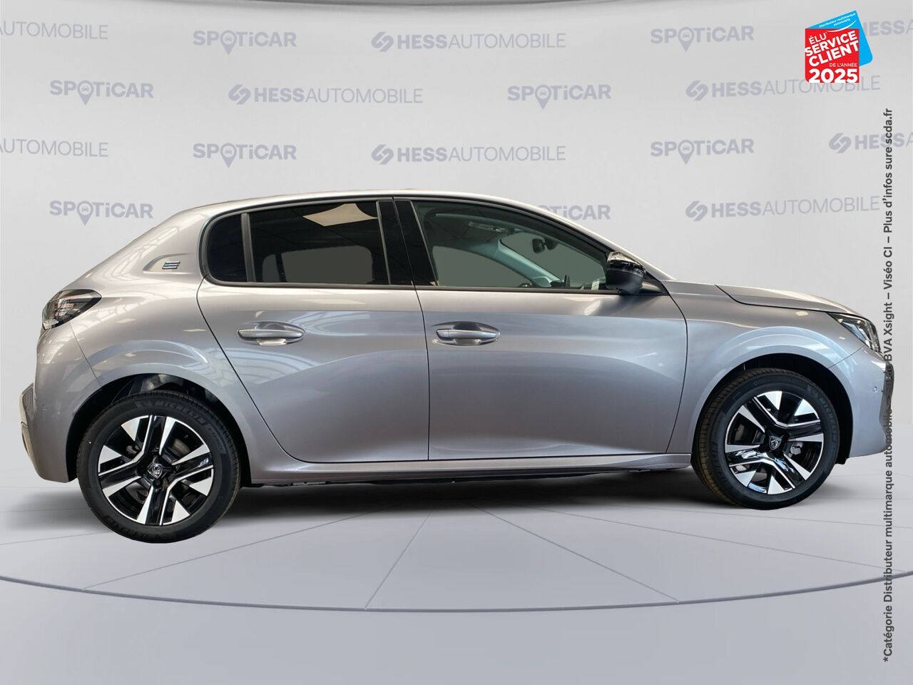 chez Peugeot Reims
