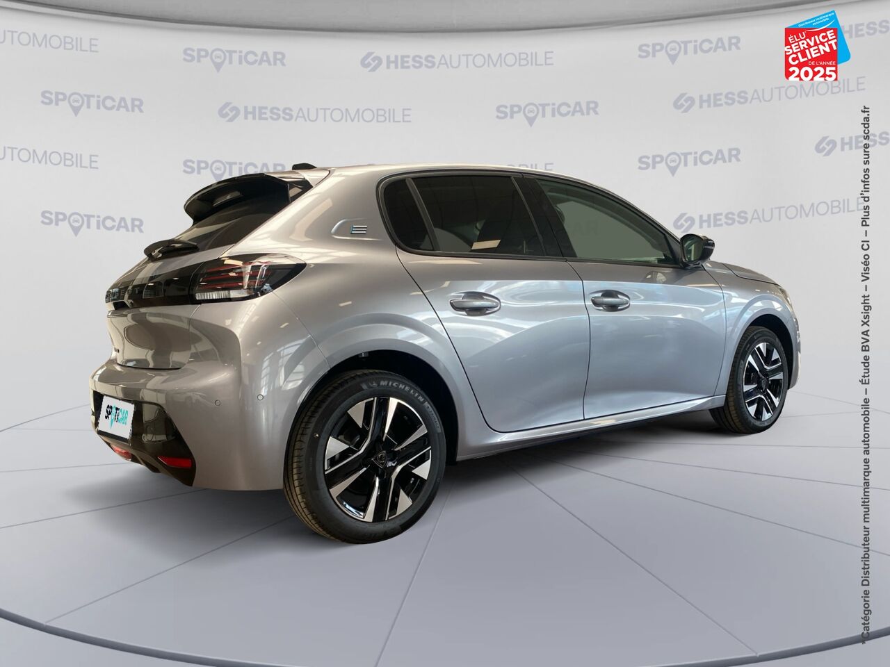 chez Peugeot Reims
