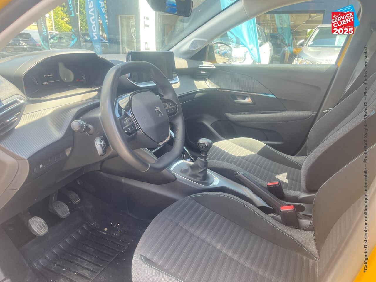 Véhicule d'occasion PEUGEOT 208 1.2 PURETECH 100CH SS STYLE chez Renault Sélestat