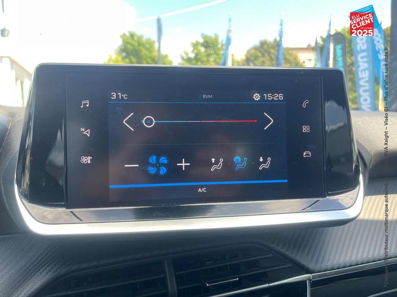 Véhicule d'occasion PEUGEOT 208 1.2 PURETECH 100CH SS STYLE chez Renault Sélestat