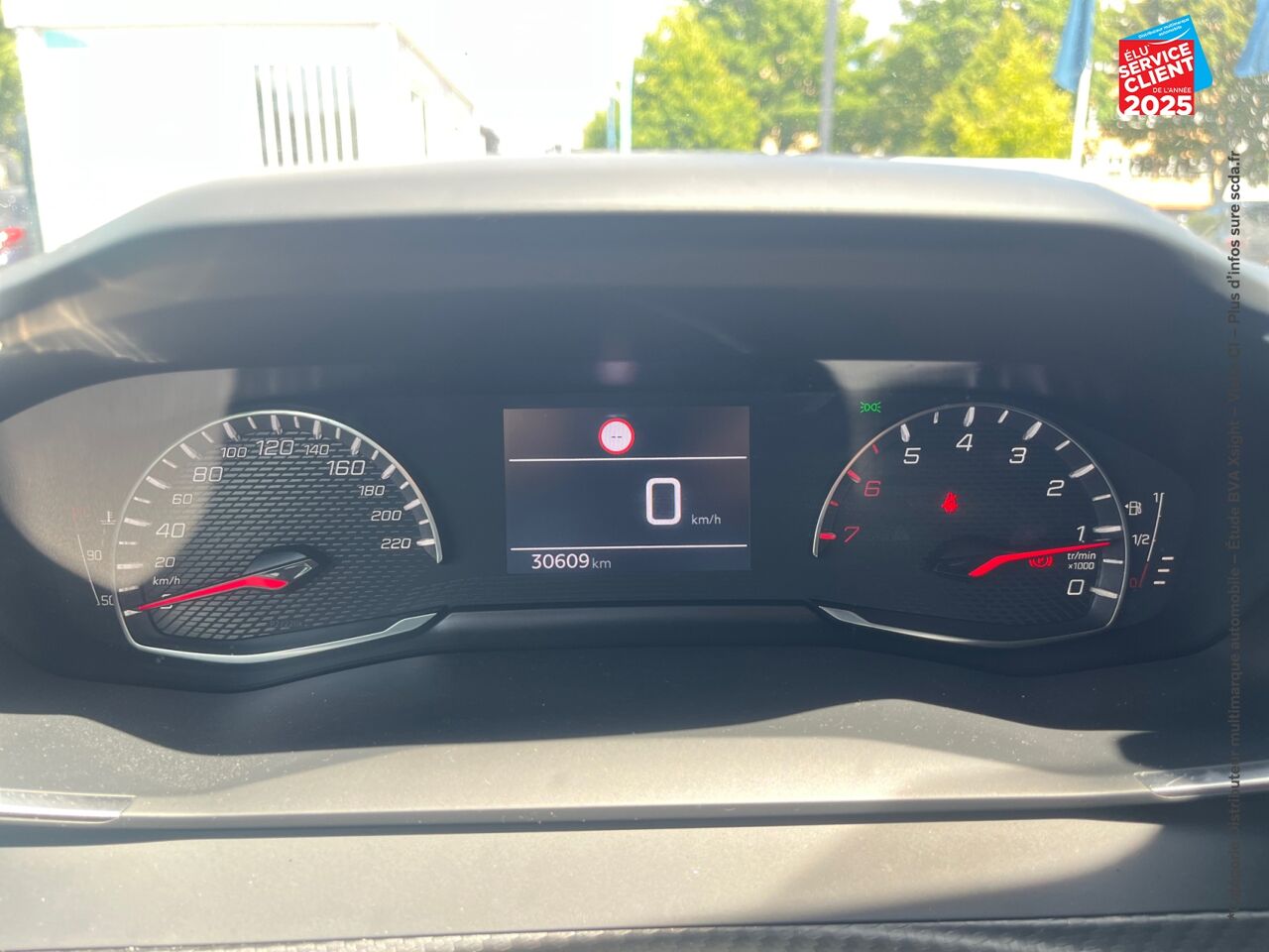 Véhicule d'occasion PEUGEOT 208 1.2 PURETECH 100CH SS STYLE chez Renault Sélestat