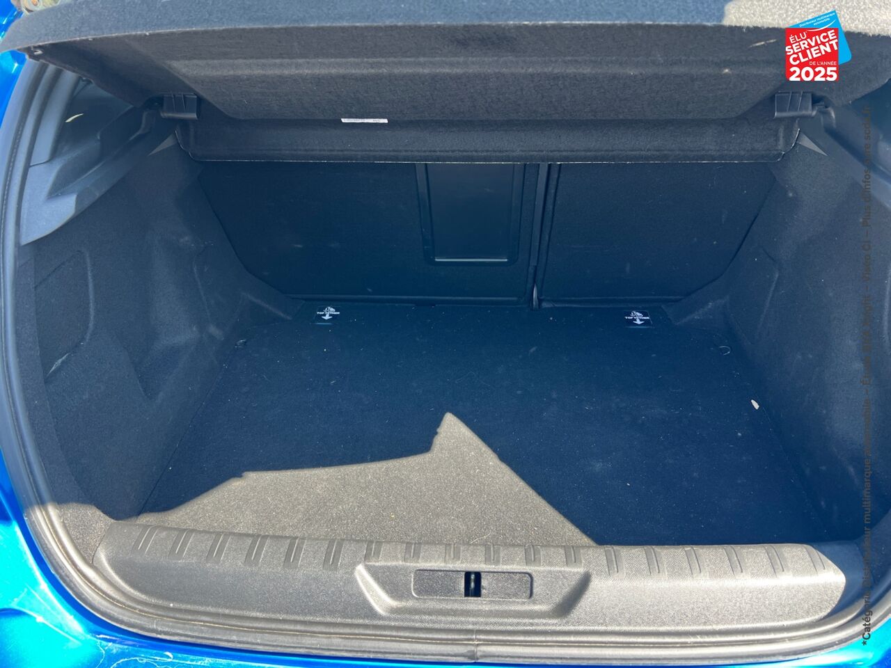 Véhicule d'occasion PEUGEOT 308 1.6 PURETECH 263CH E6.2 EVAP S/S GTI TPANO SIEGES CHAUF GPS CARPLAY chez Renault Montbéliard