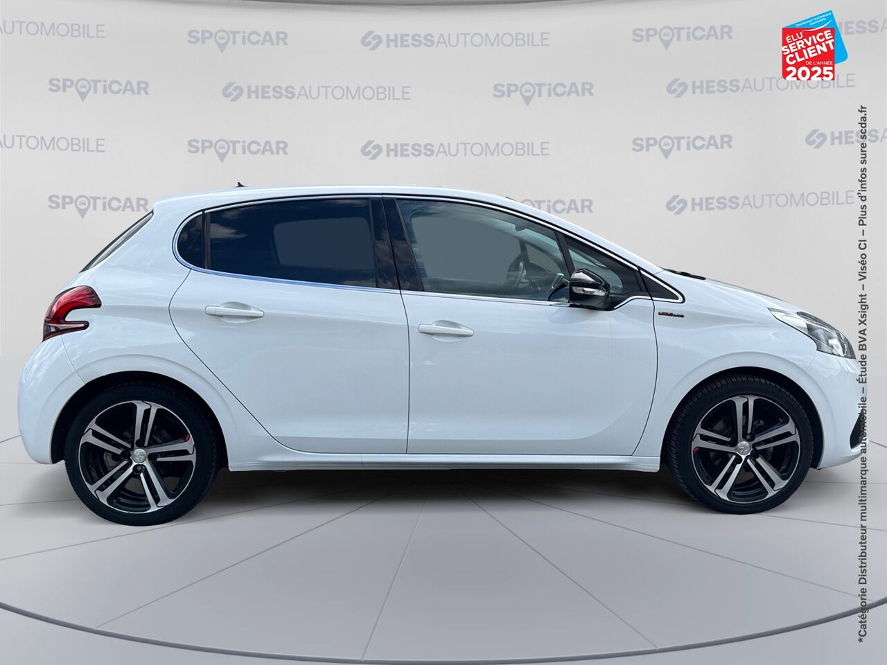 chez Peugeot Charleville