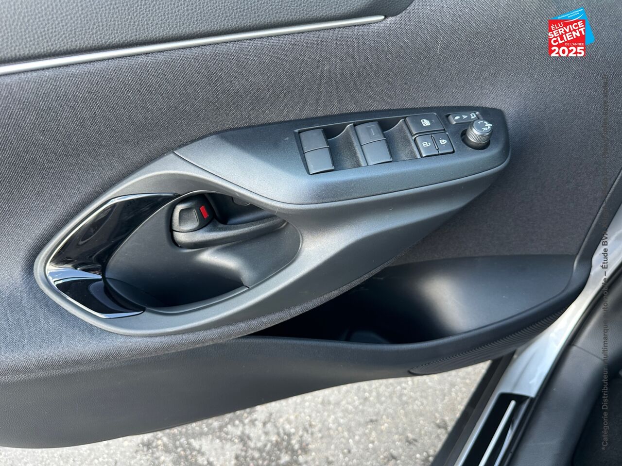 Véhicule d'occasion TOYOTA YARIS CROSS 116H DESIGN MY25 chez Toyota Forbach
