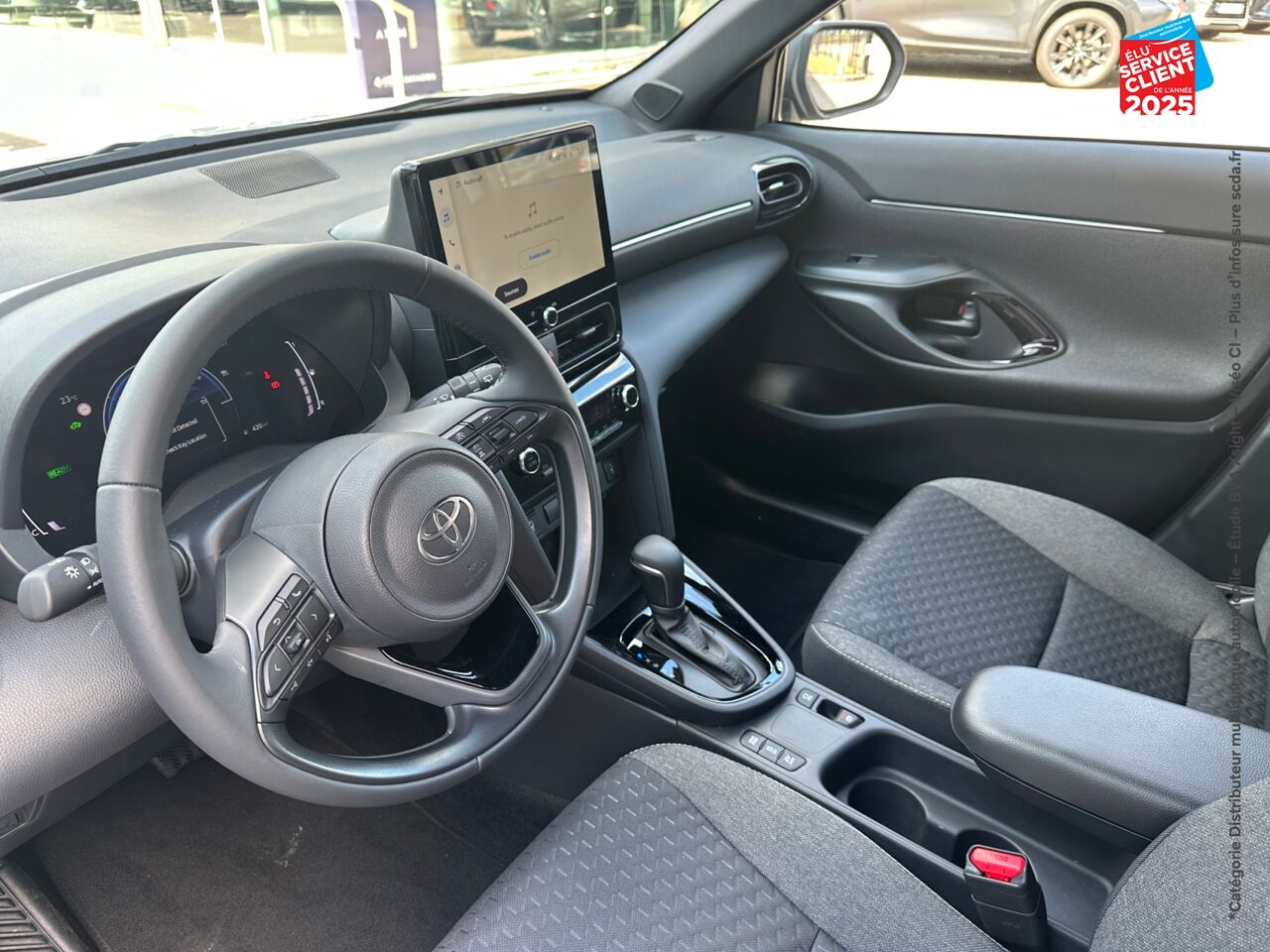 Véhicule d'occasion TOYOTA YARIS CROSS 116H DESIGN MY25 chez Toyota Forbach