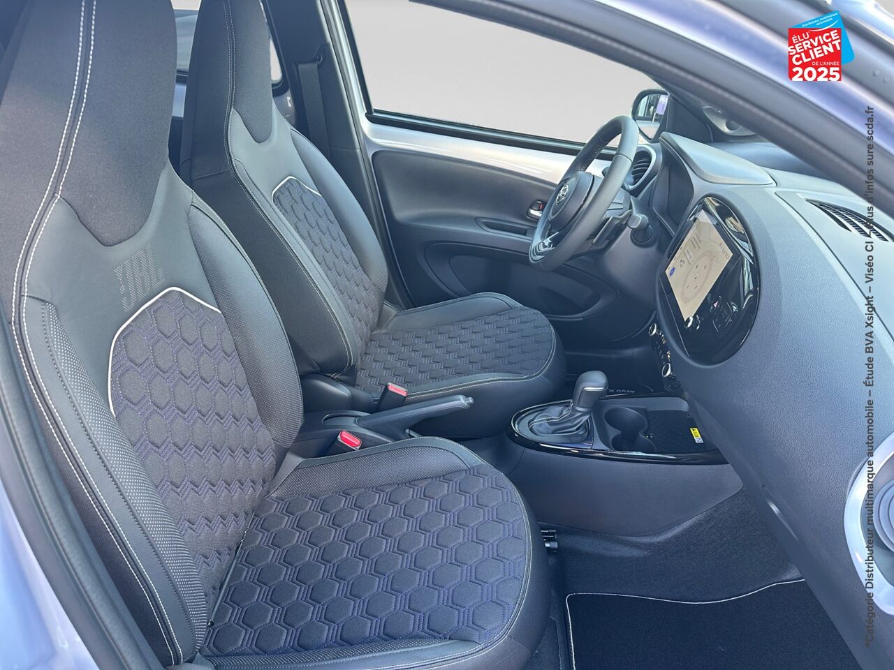 Véhicule d'occasion TOYOTA AYGO X 1.0 VVT-I 72CH JBL EDITION S-CVT MY24 chez HESS Automobile