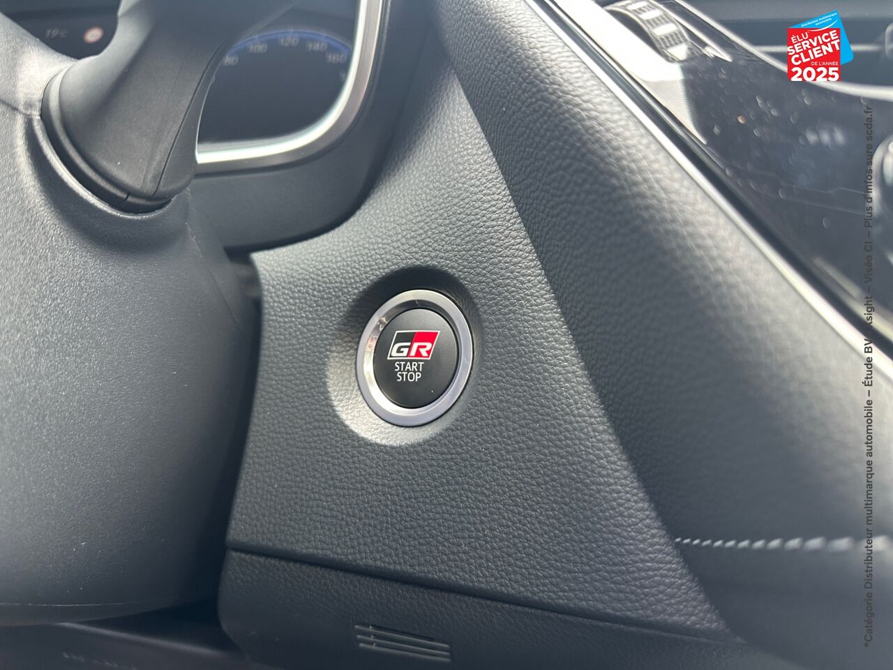 Véhicule d'occasion TOYOTA COROLLA TOURING SPT 2.0 178CH GR SPORT MY25 chez Fiat Mulhouse