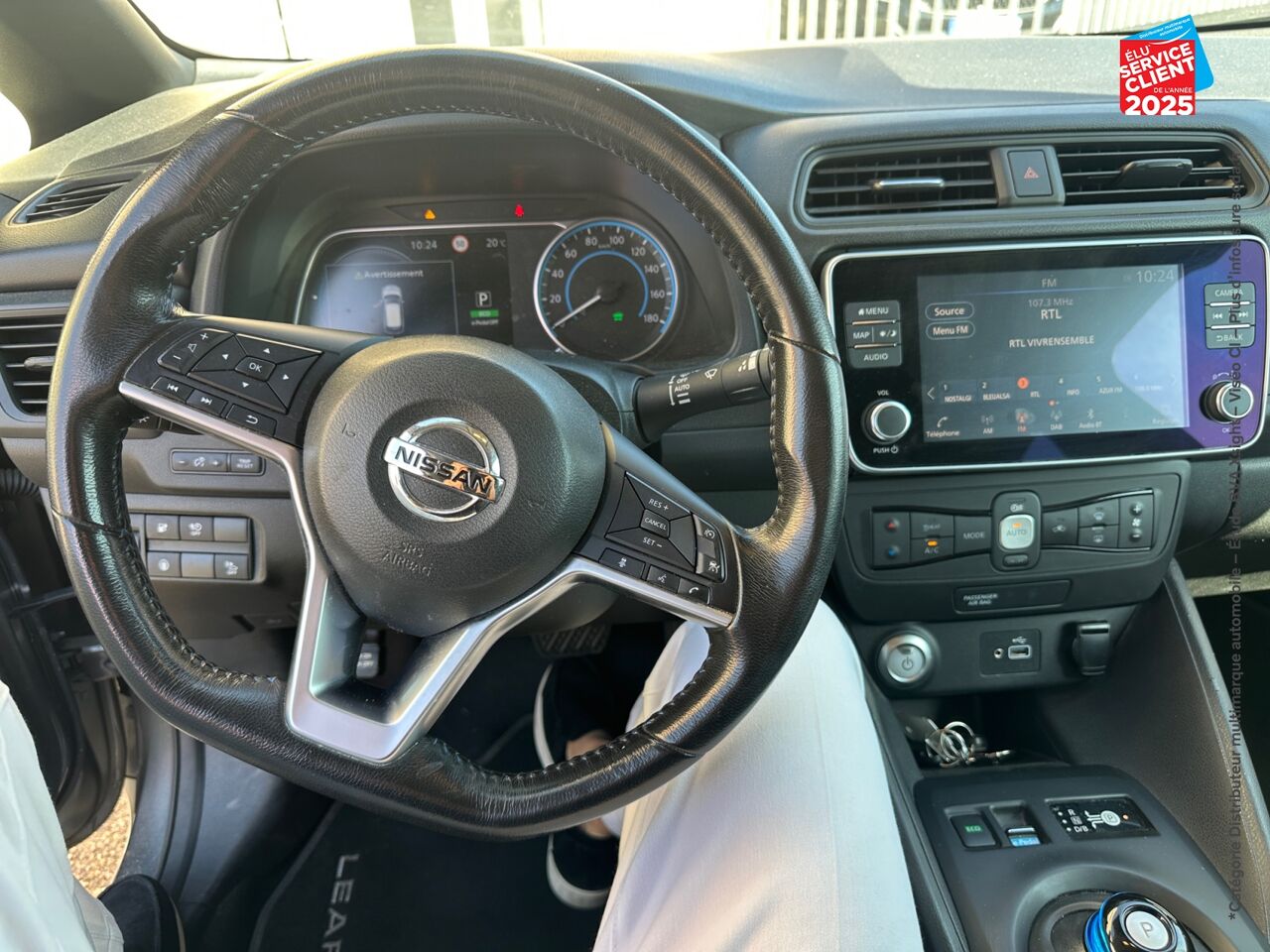 Véhicule d'occasion NISSAN LEAF 150CH 40KWH 10EME ANNIVERSAIRE 21 chez Fiat Strasbourg