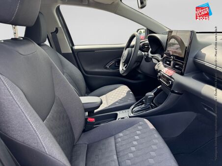 TOYOTA YARIS 116H DESIGN 5P...