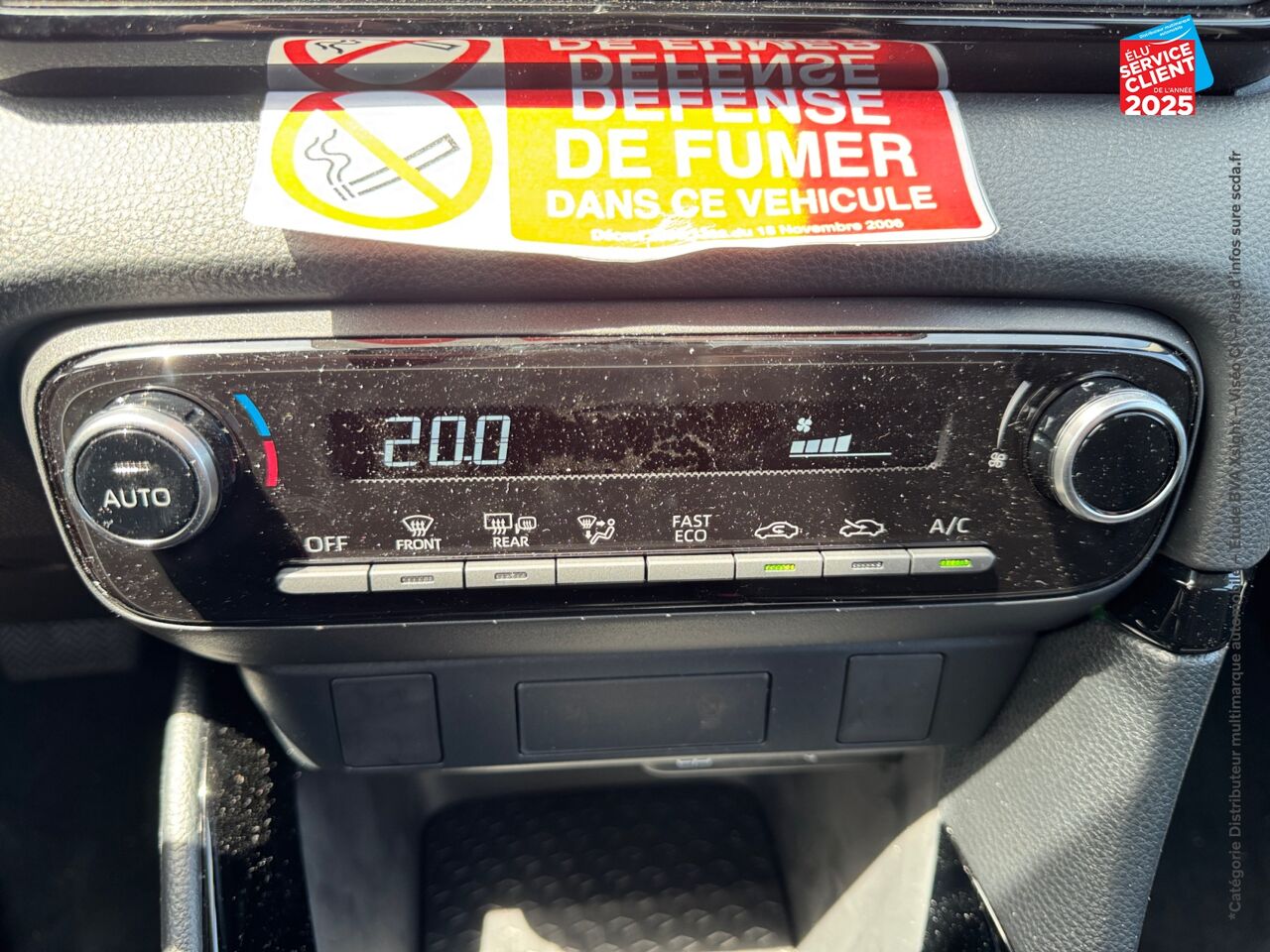 Véhicule d'occasion TOYOTA YARIS 116H DESIGN 5P MY25 chez Hyundai Colmar
