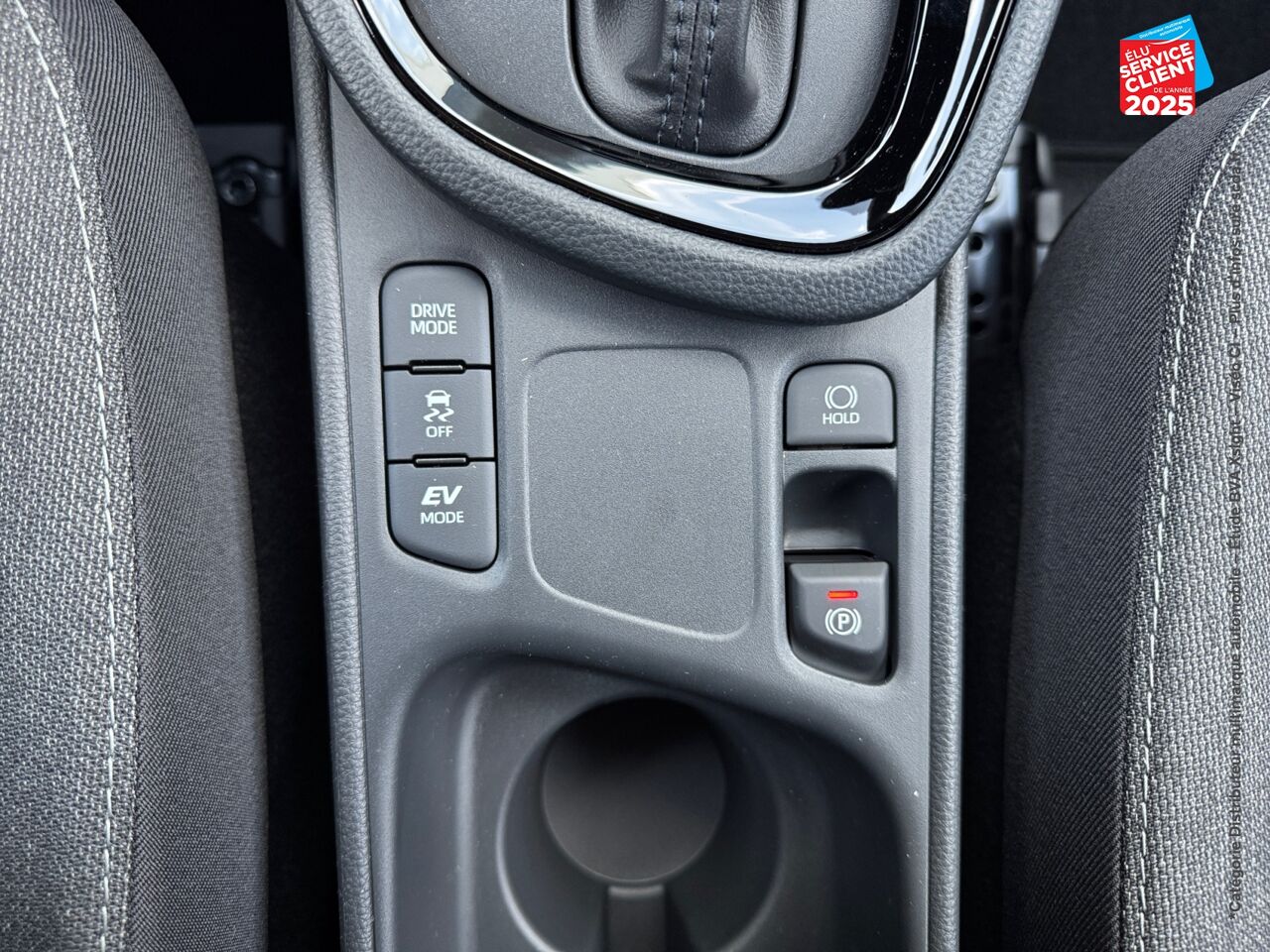 Véhicule d'occasion TOYOTA YARIS CROSS 116H DESIGN MY25 chez Toyota Saint Dizier