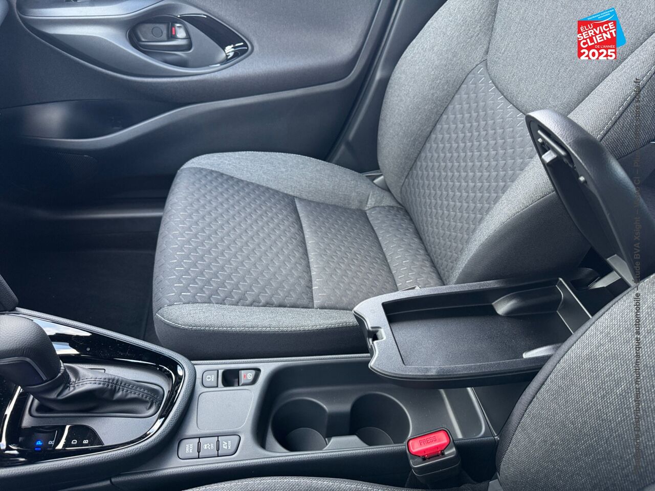 Véhicule d'occasion TOYOTA YARIS CROSS 116H DESIGN MY25 chez Toyota Saint Dizier