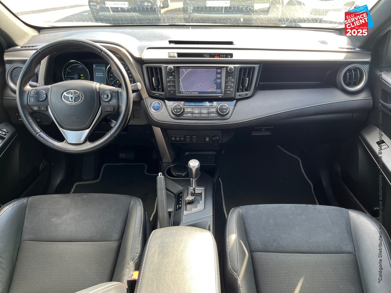 Véhicule d'occasion TOYOTA RAV4 197 HYBRIDE DESIGN TSS AWD CVT GPS chez Primocar