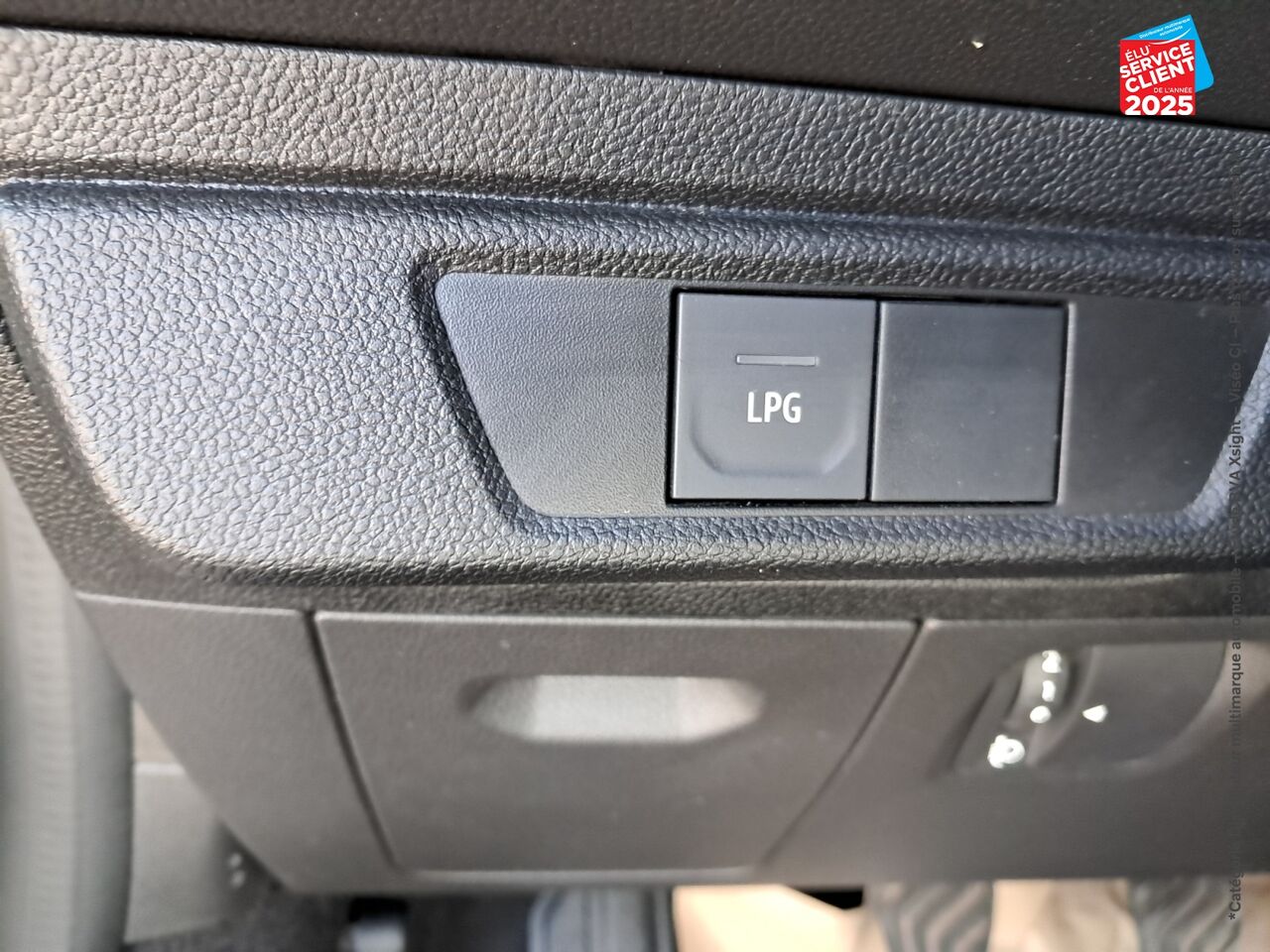 Véhicule d'occasion DACIA SANDERO 1.0 ECO-G 100CH STEPWAY EXTREME + chez Nissan Nancy