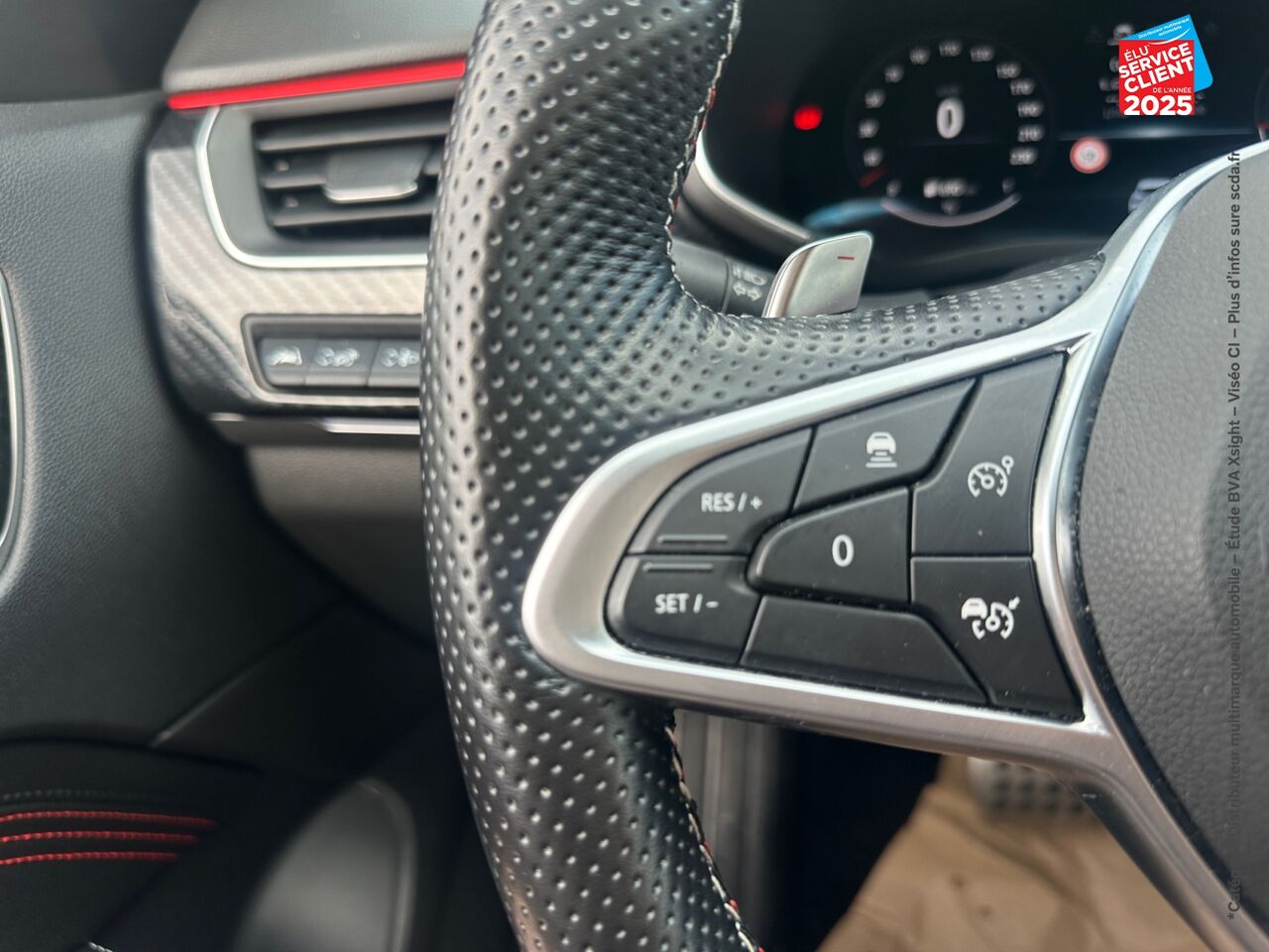Véhicule d'occasion RENAULT ARKANA 1.3 TCE MILD HYBRID 140CH RS LINE EDC -22 chez Renault Sélestat