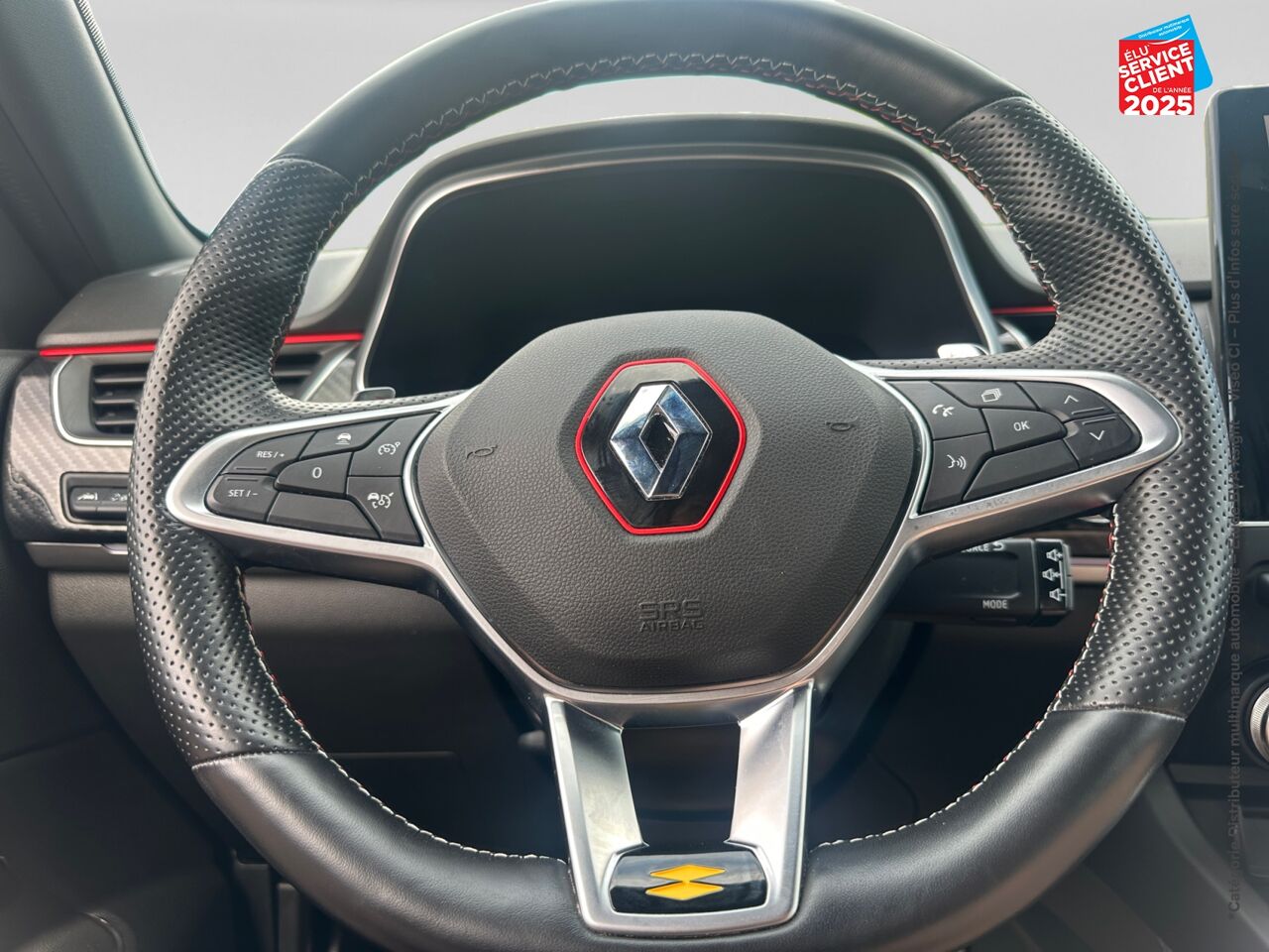 Véhicule d'occasion RENAULT ARKANA 1.3 TCE MILD HYBRID 140CH RS LINE EDC -22 chez Renault Sélestat