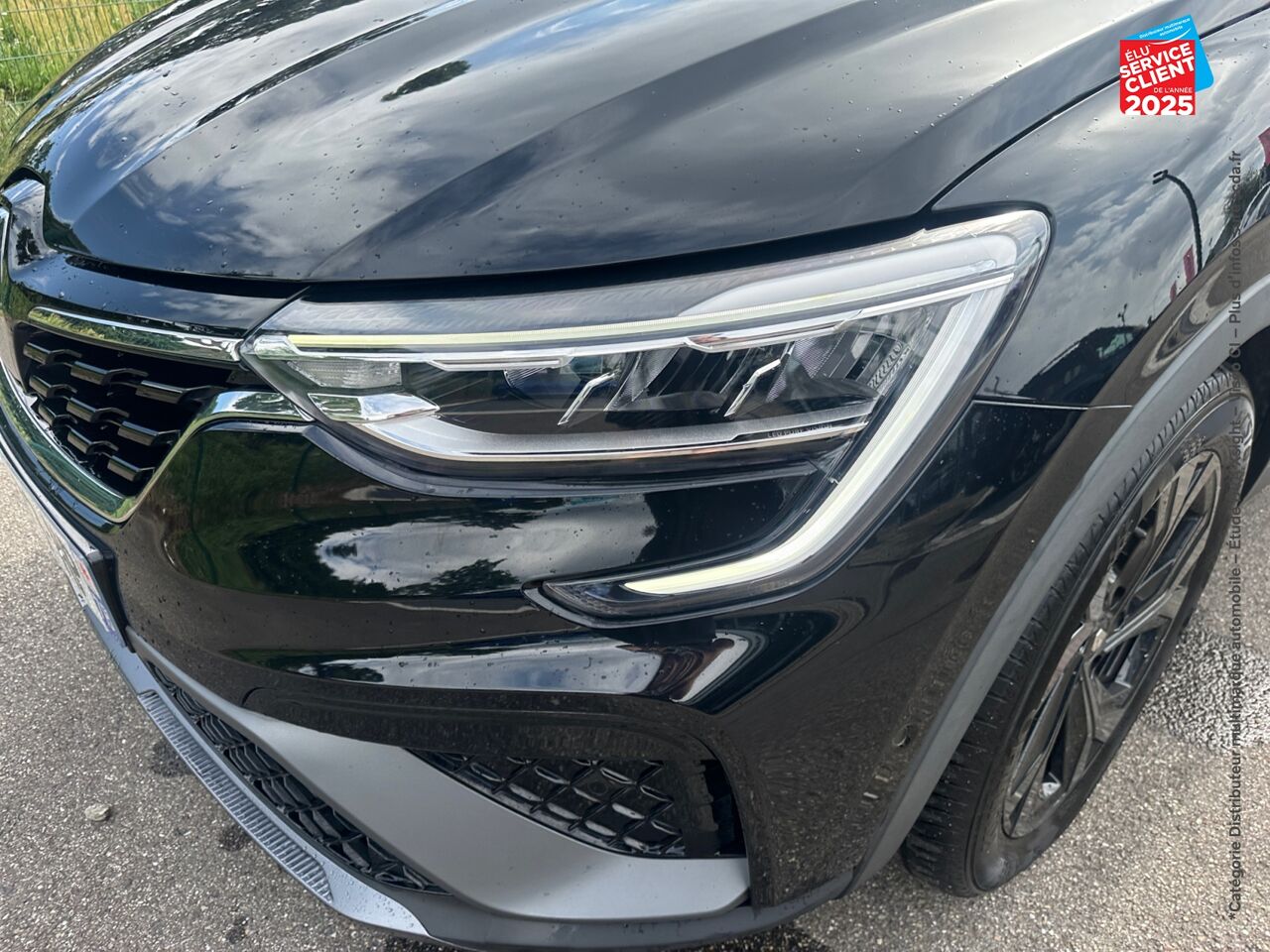 Véhicule d'occasion RENAULT ARKANA 1.3 TCE MILD HYBRID 140CH RS LINE EDC -22 chez Renault Sélestat